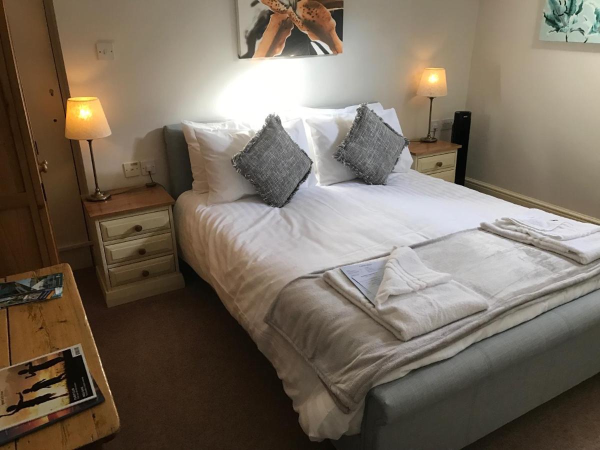 The Coach House Inn 奥克姆 外观 照片