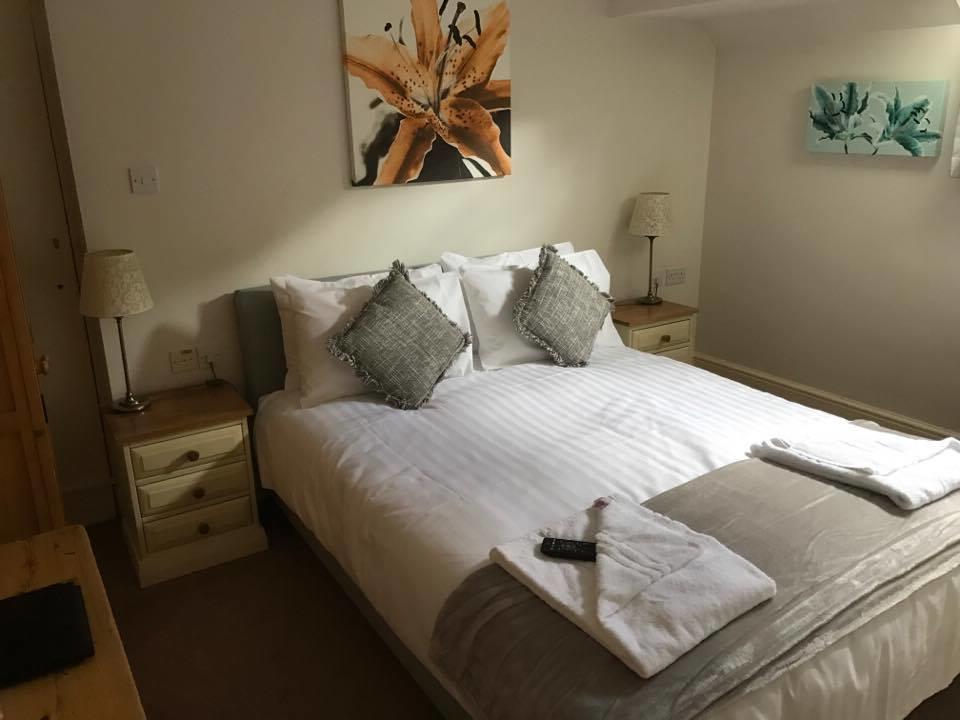 The Coach House Inn 奥克姆 外观 照片